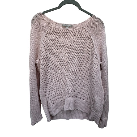 Banana Republic Sweaters - Banana Republic Light Pink Crew Neck Sweater size Medium